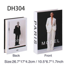 Carregar imagem no visualizador da galeria, Livros LUXO Fashion Falsos para decoração e armazenamento - EXCLUSIVIDADE
