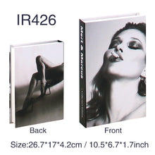 Carregar imagem no visualizador da galeria, Livros LUXO Fashion Falsos para decoração e armazenamento - EXCLUSIVIDADE
