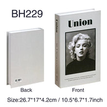 Carregar imagem no visualizador da galeria, Livros LUXO Fashion Falsos para decoração e armazenamento - EXCLUSIVIDADE
