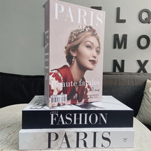 Carregar imagem no visualizador da galeria, Livros LUXO Fashion Falsos para decoração e armazenamento - EXCLUSIVIDADE
